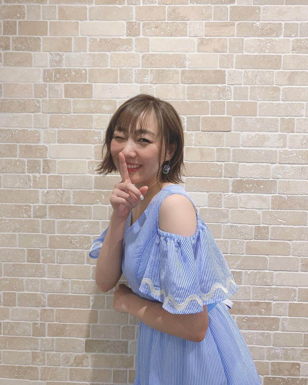 須田亜香里さんのインスタグラム写真 - (須田亜香里Instagram)「7月21日(火) テレビ東京系列 18:55〜 【世界が騒然本当にあった㊙︎ #衝撃ファイル】 まもなく始まります！観てね💙 ブルーのワンピースが可愛いです😍」7月21日 18時28分 - akarisuda