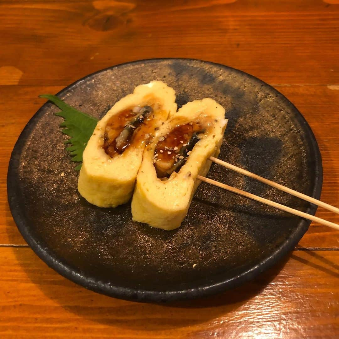 野菜巻き串ともつ鍋 おくおさんのインスタグラム写真 - (野菜巻き串ともつ鍋 おくおInstagram)「本日は土用の丑という事で、 【数量限定】う巻き串をご用意してます！！！  精をつけてコロナ&夏を乗り越えましょう✨ ご来店お待ちしております。  #天神橋筋六丁目　#天六　#天満　#天満のみ　#串焼き #野菜　#野菜巻き　#博多串焼き　#うにく　#フォアグラ　#ヘルシー　#もつ鍋　#おいしい　#おくお　#レバー　#牛タン　#個室　#女子会　#レモンフィズ #和牛　#ワイン　#うなぎ　#だし巻き卵　#う巻き」7月21日 18時34分 - okuo_tenma