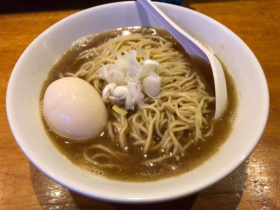 望月歩さんのインスタグラム写真 - (望月歩Instagram)「望月歩です。🐾 #久々のラーメン #幸せでした！ #煮干しスープが美味しかったです。 #ラーメン #ラーメン日記 #望月歩」7月21日 18時49分 - ayumumochizuki_official