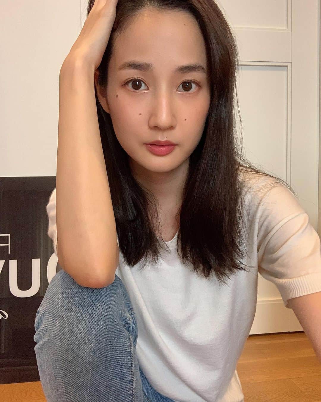 高嶋香帆のインスタグラム：「久しぶりにメイクした💄 . 最近また引きこもりがちですが 美容にも気を付けないかんと . ８月１日新宿にオープンされる美容クリニック、LUX CLINICに行ってきたよ☺️ . 厚生省に承認を得ている脱毛の最新機種があったりと、 先生方が美しく優しい方ばかりなのと、 幸せ空間でした☺️💓 . 女性におすすめ💓  @luxclinic_official  @tomoko_cosmeticsurgeon   #ルクスクリニック #美容皮膚科 #新宿 #スキンケア」
