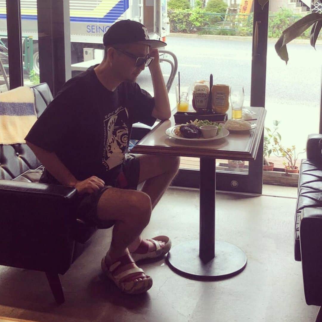 内間政成のインスタグラム
