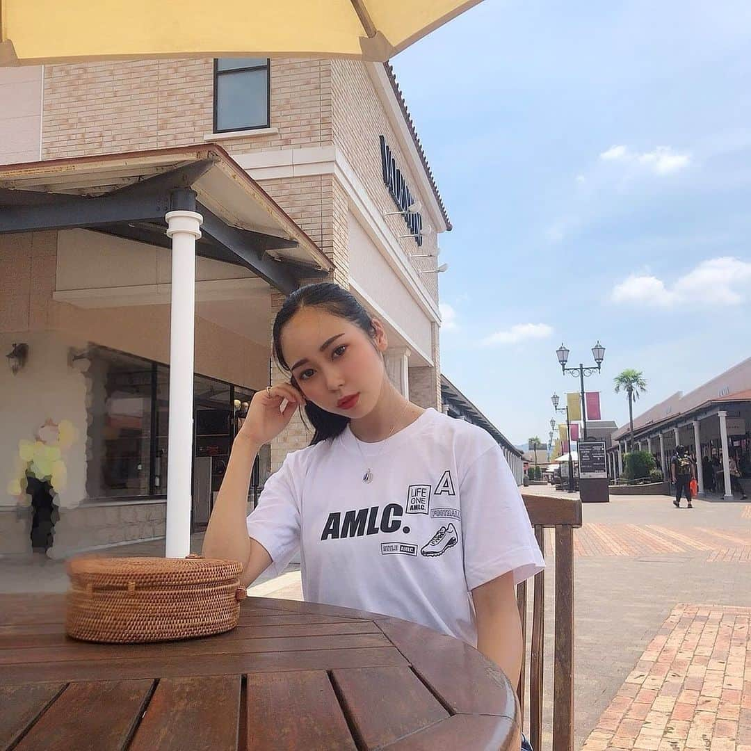 小西陽向さんのインスタグラム写真 - (小西陽向Instagram)「Tシャツは　@amigos_loco_official 👀❤️ 今度はこの服着てサッカー応援行こっと⚽️😍 . . . #AMLC #アミロコ #ootd #fashion #fashionista #tshirt #soccer #soccer⚽️ #神戸　#セレッソ大阪応援ナビゲーター　#関西　#インフルエンサー　#お洒落さんと繋がりたい　#関西モデル　#神戸女子 #女子大生 #サッカー　#サッカー女子 #セレッソ大阪　#セレサポ　#セレ女　#jリーグ　#model #関西モデル　#スポーツ　#スポーツ女子　#空手　#器械体操　#空手女子　#jリーグ　#jリーグ女子」7月21日 19時45分 - hinata713