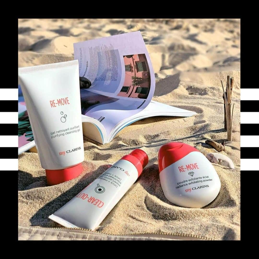 セフォラさんのインスタグラム写真 - (セフォラInstagram)「Même au bord de l'eau, on fait comme @jess_acf et on n'oublie pas ses produits @clarinsfr 🌊☀ Et vous, quels sont les produits que vous emmenez avec vous cet été ? . ❤ RE-MOVE : Gel nettoyant moussant purifiant ❤ CLEAR-OUT : Stick & masque points noirs ❤ RE-MOVE : Poudre exfoliante éclat . Uniquement chez SEPHORA. #Regram @clarinspolska @jess_acf #OnlyAtSephora #SephoraLovesMyClarins #SephoraFrance」7月21日 20時00分 - sephorafrance