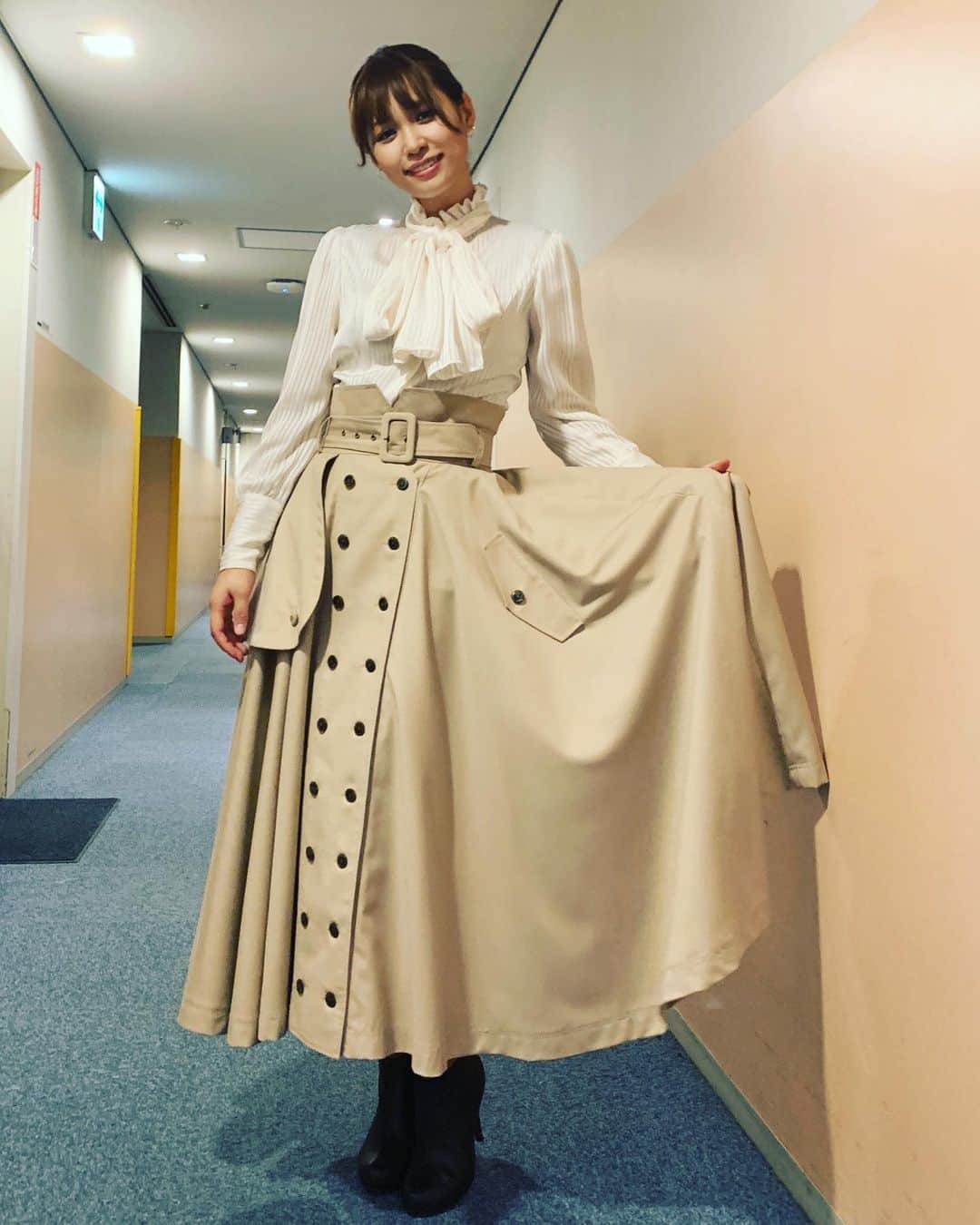 二宮愛のインスタグラム：「8月2日（日）18:30~21:54 テレビ東京『 THEカラオケ★バトル』 「プロ頂上決戦！2020夏のグランプリ」 二宮愛、出演します🙋‍♀️✨  お久しぶりの #カラオケバトル  今回は #aiko  さんの #カブトムシ を歌わせていただきました！  tv-tokyo.co.jp/kb/next/ ※お住まいの地域のテレビ番組表をご確認下さい。」
