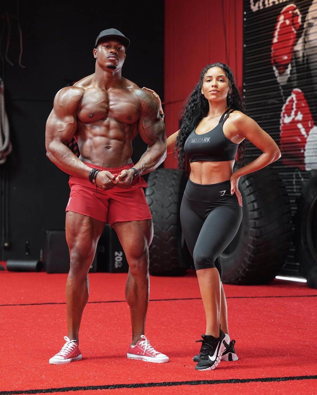 Simeon Pandaさんのインスタグラム写真 - (Simeon PandaInstagram)「Team work makes the dream work! 6’1 230lbs & @chanelcocobrown 5’5 139lbs in case you were wondering 💪🏾💪🏽⁣ ⁣ Both Chanel and I endeavour to share our approach to fitness and a healthy lifestyle, be sure to check out our respective @youtube channels and look out for a new video later this week.⁣ ⁣ 🦸🏾‍♂️ Youtube.com/simeonpanda⁣ 🦸🏽‍♀️ Youtube.com/chanelcocobrown⁣ ⁣ 👉 For the supplements we both trust and use visit @innosupps INNOSUPPS.COM⁣ ⁣ 📸 @evnchn⁣ ⁣ #simeonpanda #chanelcocobrown」7月22日 6時45分 - simeonpanda
