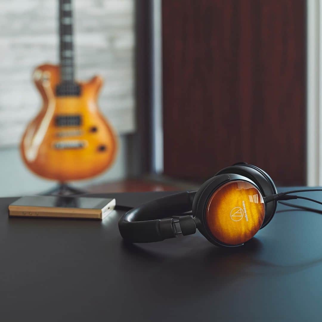 Audio-Technica USAさんのインスタグラム写真 - (Audio-Technica USAInstagram)「You can rock out in style and with high-fidelity audio thanks to our ATH-WP900 wooden headphones. Learn more in the link in our bio!⁠ .⁠ .⁠ .⁠ #AudioTechnica #ATHWP900 #WP900 #WoodenHeadphones #Headphones #AudioGear」7月22日 6時50分 - audiotechnicausa
