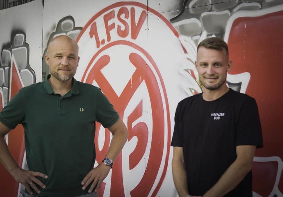 のインスタグラム：「#2022 ✍️」