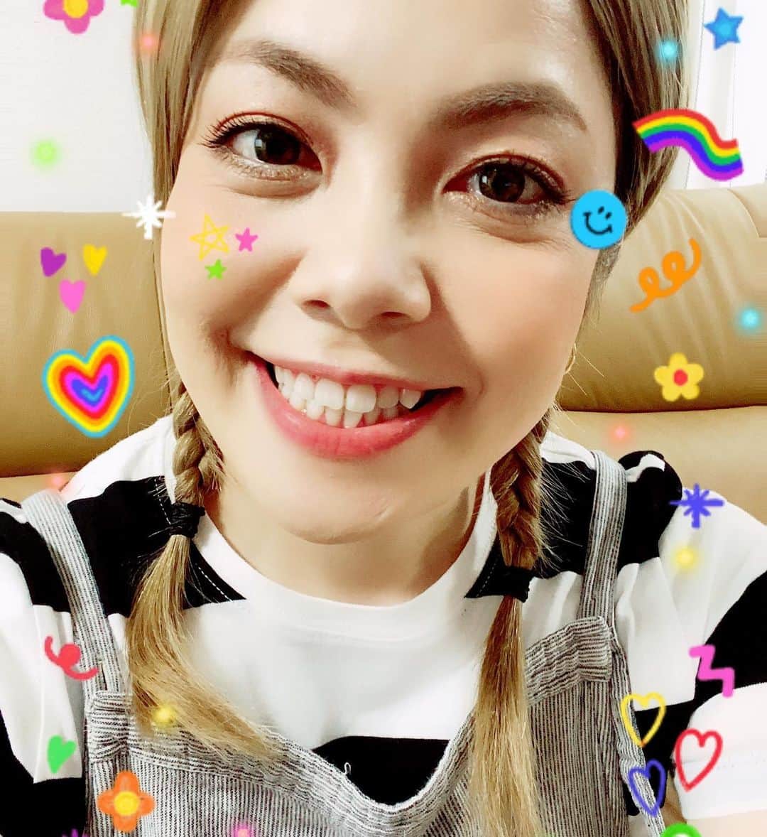 のインスタグラム：「🧡 今日は久々に歌って声出して来ました。happyです(*☻-☻*)」
