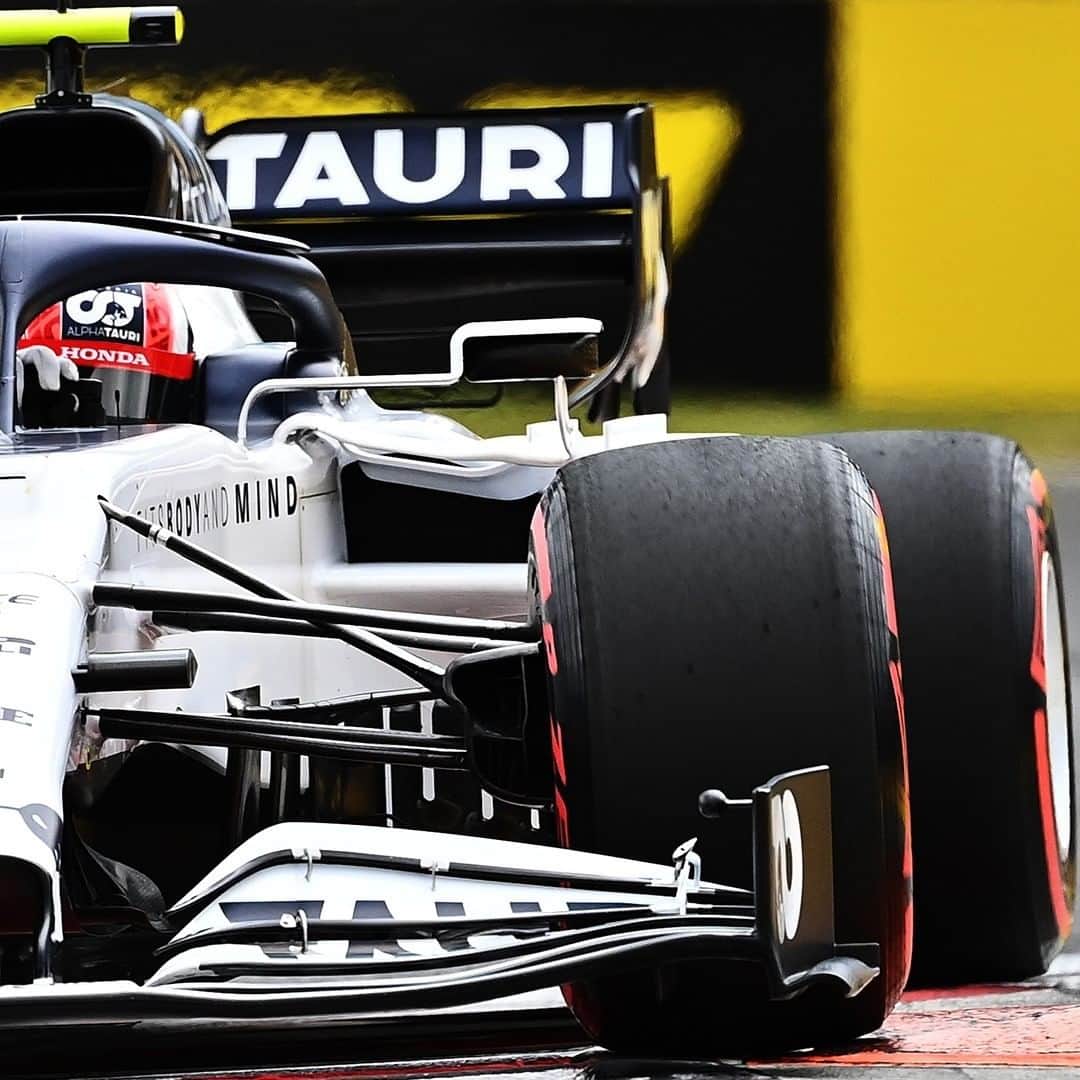 F1さんのインスタグラム写真 - (F1Instagram)「2019 ⬅️ Toro Rosso // @alphataurif1 ➡️ 2020  #F1 #Formula1 #Motorsport #Racing」7月22日 1時04分 - f1
