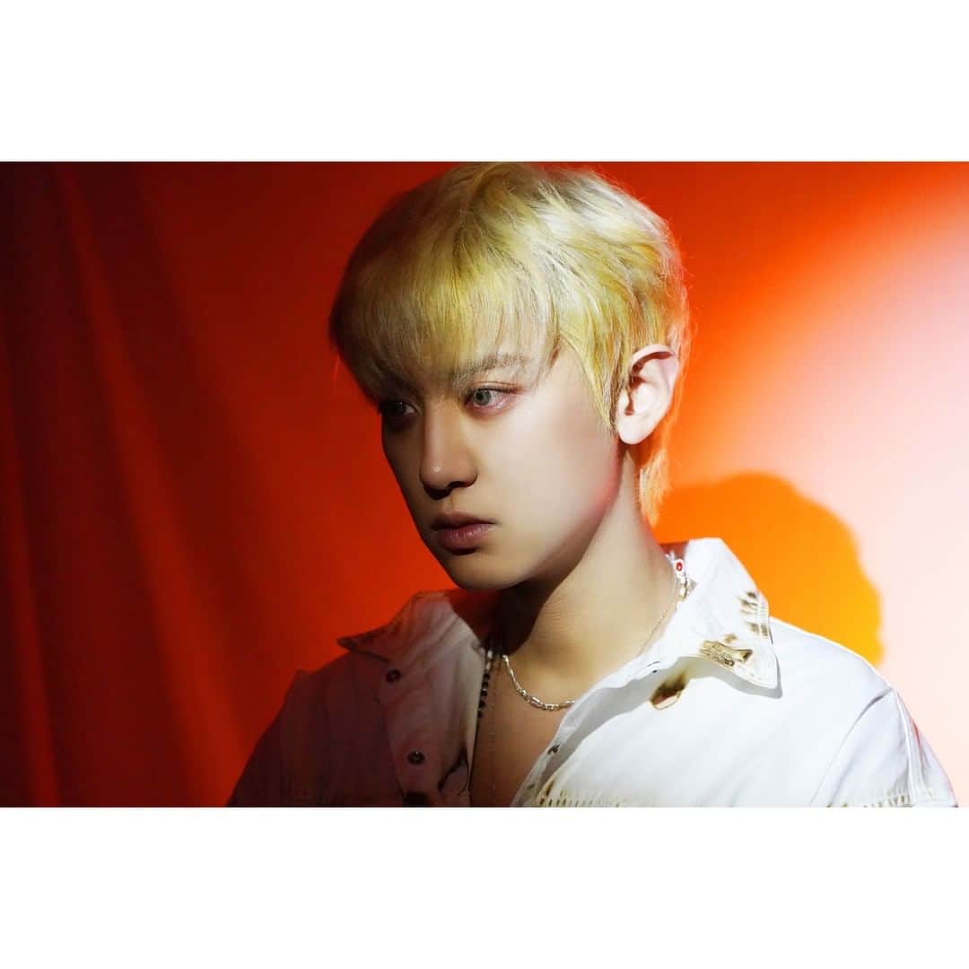 EXOさんのインスタグラム写真 - (EXOInstagram)「[CHANYEOL-LOG] 🔥 I don't ever worry about nothin’ 🔥  #세훈_찬열 #SEHUN_CHANYEOL #EXO_SC #1BillionViews #10억뷰 #EXO_SC_10억뷰 #세훈 #SEHUN #찬열 #CHANYEOL @real__pcy #엑소 #EXO #weareoneEXO #Nothin #찬열_Nothin  #CHANYEOL_Nothin」7月22日 16時02分 - weareone.exo