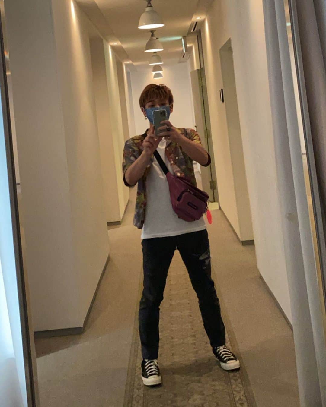 のインスタグラム：「38歳📸 沢山の祝いメッセージありがとうございます😚このまま歌い続けようと改めて思います。感謝。」
