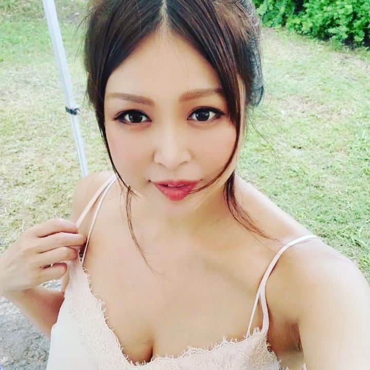 今藤霧子のインスタグラム：「BBQ💕🍖🏖️ #bbq #今藤霧子 #kirikoimafuji #kiriko #capsuleagency  #capsuleagency_official」