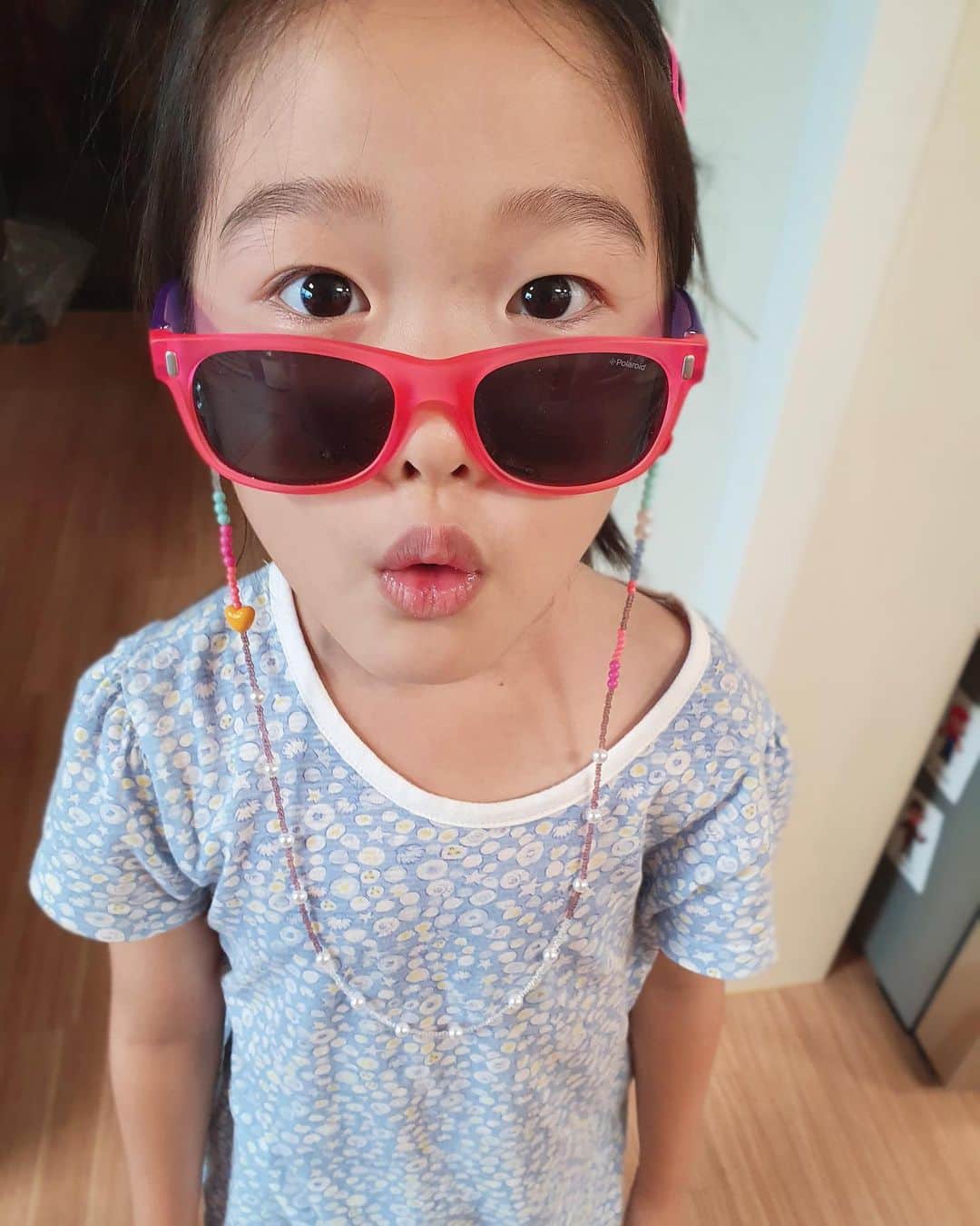 チョン・ユネ さんのインスタグラム写真 - (チョン・ユネ Instagram)「#선글라스목걸이 #마스크목걸이 #sunglasses #mask #beads #비즈 #necklace」7月22日 16時33分 - yoonhye.chung