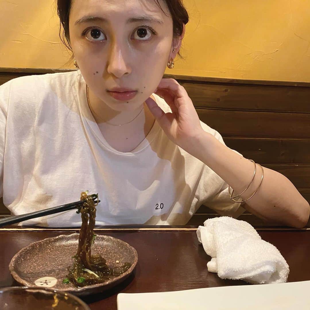 渡辺くるみのインスタグラム：「沖縄料理だいすき#美味しいもの食べてこの顔」