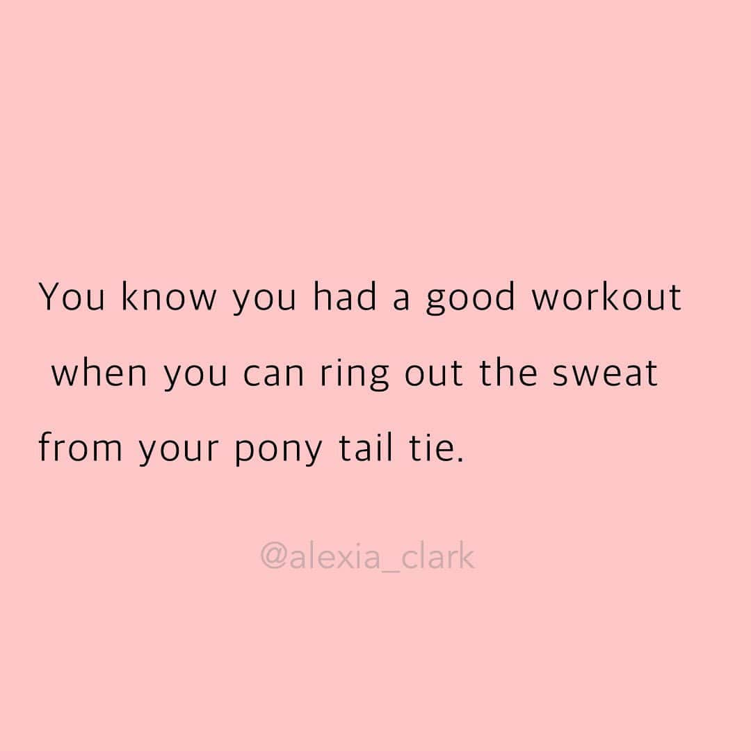 Alexia Clarkさんのインスタグラム写真 - (Alexia ClarkInstagram)「This has been happening to me everyday! Hands up if you agree 🙋🏻‍♀️   www.alexia-clark.com   #alexiaclark #queenofworkouts #queenteam #queen2020 #workout #motivation #sweaty #homeworkouts #fitfam #fitforhisreason」7月22日 8時05分 - alexia_clark