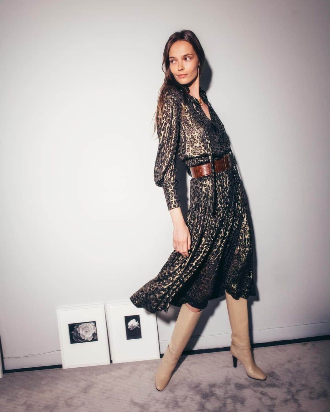 Saks Fifth Avenueさんのインスタグラム写真 - (Saks Fifth AvenueInstagram)「That new @ysl. It's the silk metallic leopard print midi dress you'll get complimented on all the time.」7月22日 9時03分 - saks