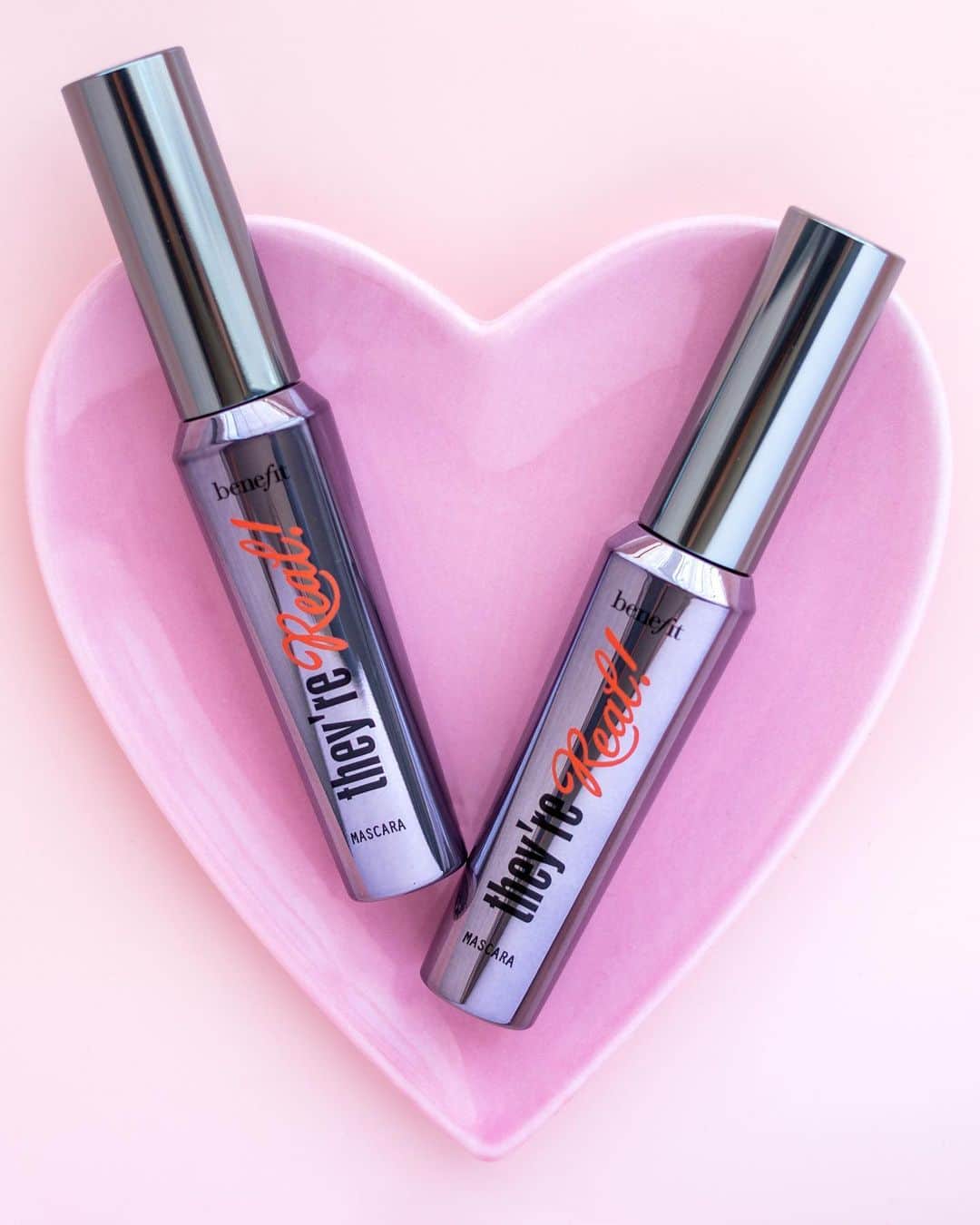 Benefit Cosmeticsさんのインスタグラム写真 - (Benefit CosmeticsInstagram)「Comment below with a 💗 if you’ve tried our #theyrereal! mascara! #benefit 📸: @gabrielle.shoots」7月22日 9時38分 - benefitcosmetics