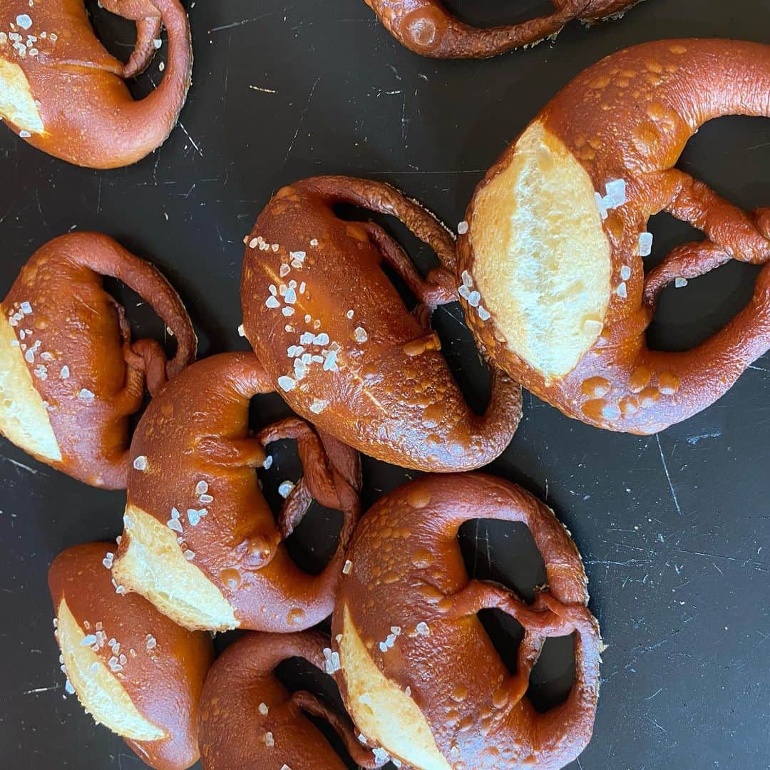 魔女菅原のグルメインスタ