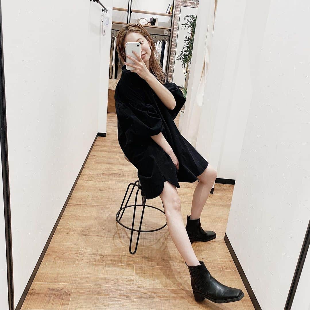kanetaka ayaさんのインスタグラム写真 - (kanetaka ayaInstagram)「・ ・ このミニワンピも可愛い😳 早く入荷しないかなーー🌿 ・ ・ #ungrid#ungridコーデ #ungrid_official  #coordinate#ミニワンピ#ワンピース  #サイドゴアブーツ #チュニック」7月22日 10時55分 - aya_kanetaka_