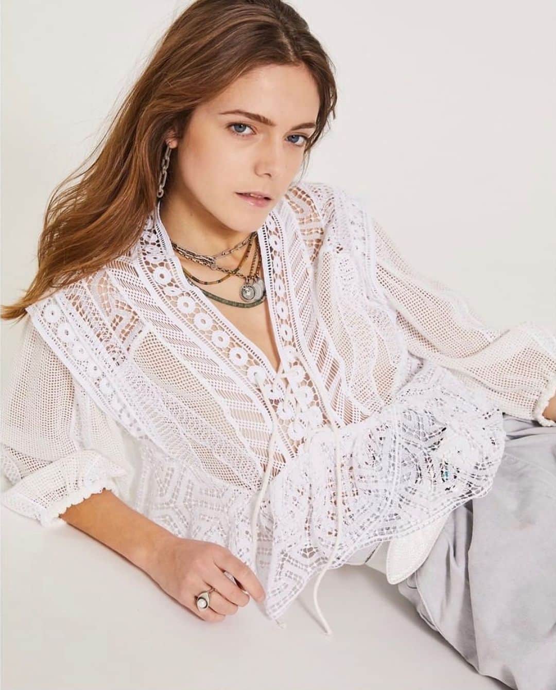 I.T IS INSPIRATIONさんのインスタグラム写真 - (I.T IS INSPIRATIONInstagram)「Stuns in lace. - Romantic and sophisticated, #IRO elevates the feminine edits with this delicate top. Make a statement with SHONEY lace blouse this summer! - @iroparis @iro_ithk #ITHK #ITisInspiration #IRO #IROParis #lacetop #SS20」7月22日 12時29分 - ithk