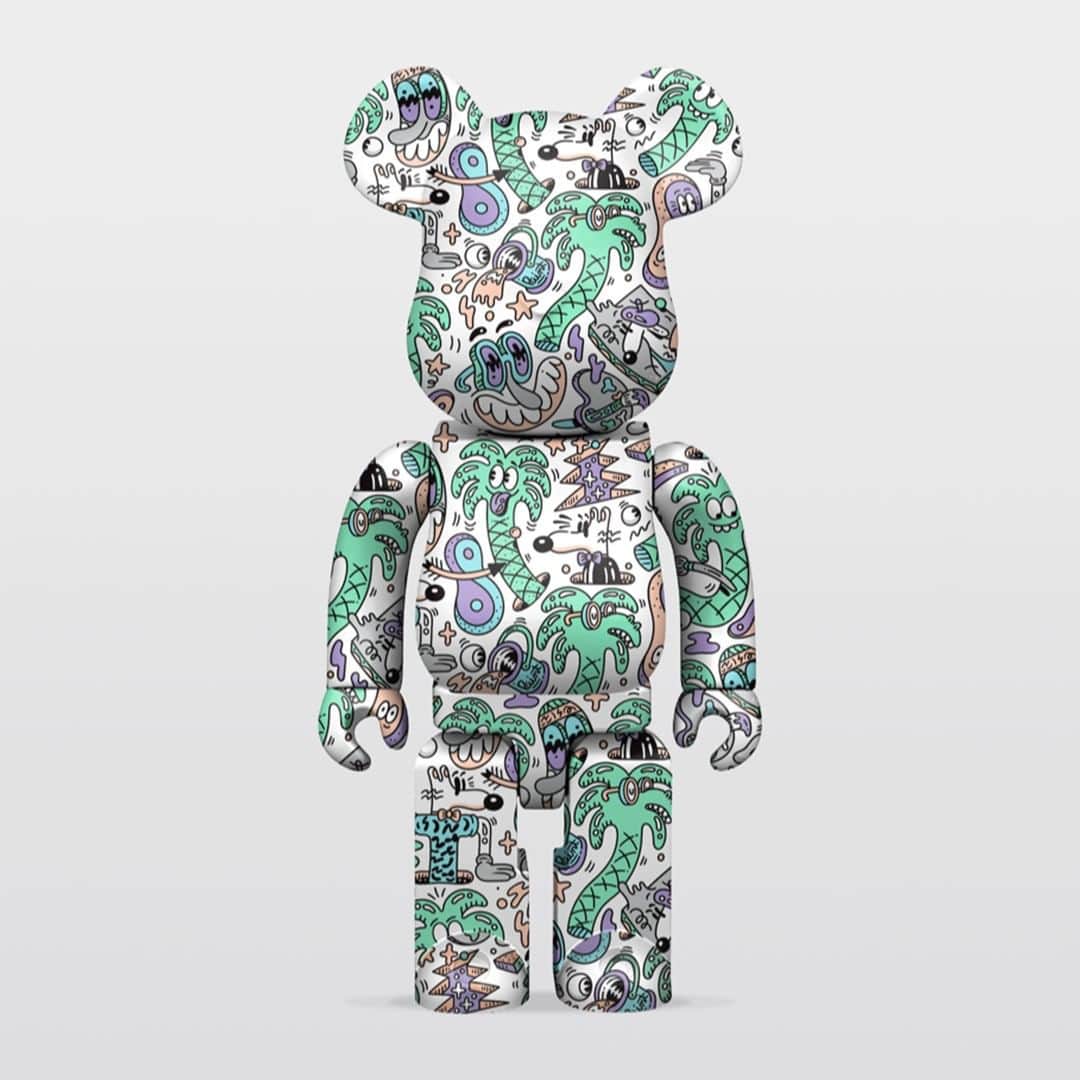 HYPEBEASTさんのインスタグラム写真 - (HYPEBEASTInstagram)「#hypeAF: @s_harrington is releasing a limited edition BE@RBRICK with @medicom_toy and @cross.studio.asia. Available in 100% and 400% sizes, the figure combines two of Harrington’s iconic characters, ‘Hello Mello’ and ‘Mello,’ into a cohesive pattern in beachy purples, greens and blues. It’s expected to drop soon.⁠ Photo: Medicom Toy」7月22日 12時40分 - hypebeast