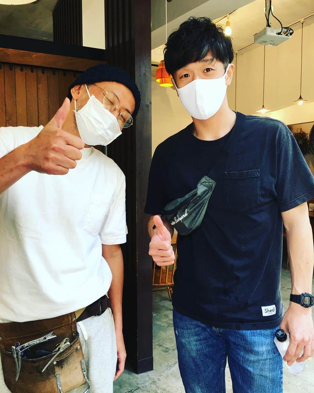 荒井岳史さんのインスタグラム写真 - (荒井岳史Instagram)「#tetecoquette に約半年ぶりの散髪に行って参りました。 お店では感染対策(換気、消毒)をかなり徹底してやられていました。 シゲルさん、いつもありがとうございます！🙇🏻‍♂️」7月22日 13時11分 - takeshi_arai
