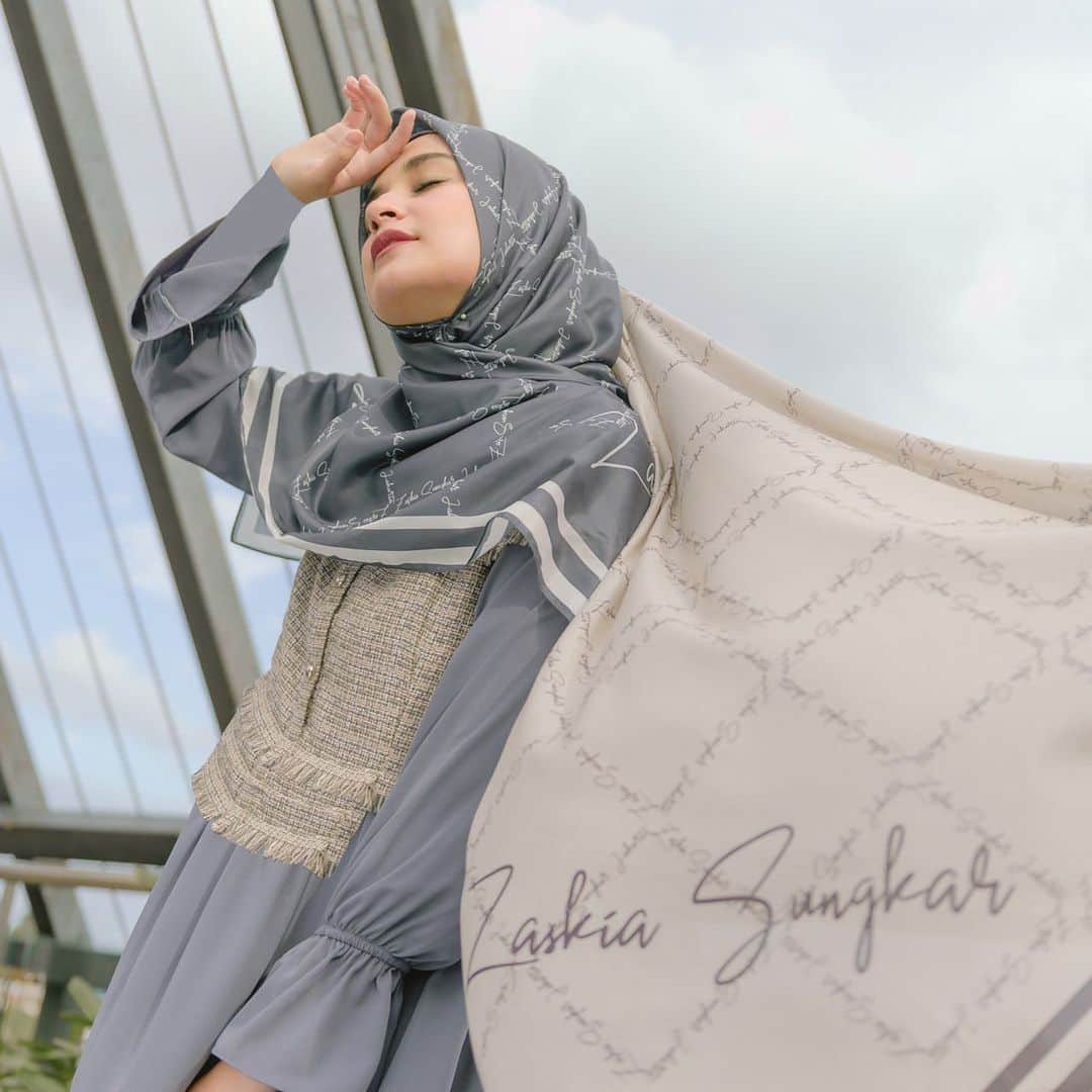 Shireen Sungkarさんのインスタグラム写真 - (Shireen SungkarInstagram)「Adha series @zaskiasungkarjakarta」7月22日 15時07分 - shireensungkar