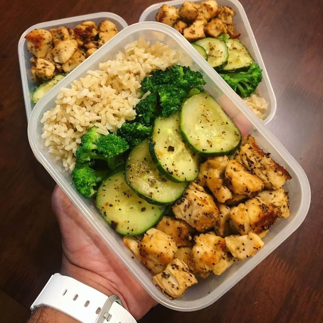 Flavorgod Seasoningsさんのインスタグラム写真 - (Flavorgod SeasoningsInstagram)「Flavor God Seasoned Meal prep by Customer: @kdub1472 looks amazing!⁠ -⁠ KETO friendly flavors available here ⬇️⁠ Click link in the bio -> @flavorgod⁠ www.flavorgod.com⁠ -⁠ Flavor God Seasonings are:⁠ ✅ZERO CALORIES PER SERVING⁠ ✅MADE FRESH⁠ ✅MADE LOCALLY IN US⁠ ✅FREE GIFTS AT CHECKOUT⁠ ✅GLUTEN FREE⁠ ✅#PALEO & #KETO FRIENDLY⁠ -⁠ #food #foodie #flavorgod #seasonings #glutenfree #mealprep #seasonings #breakfast #lunch #dinner #yummy #delicious #foodporn」7月23日 1時02分 - flavorgod