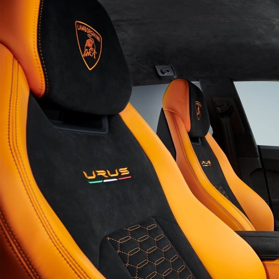 ランボルギーニさんのインスタグラム写真 - (ランボルギーニInstagram)「Personalization is a way to define your personality.  With the Urus painted in a bright Arancio Borealis, Lamborghini’s Urus Pearl Capsule introduces a new realm of customization that showcases the Super SUV’s stylish exteriors and inimitable interiors.  #Lamborghini #Urus #UnlockAnyRoad」7月23日 1時02分 - lamborghini