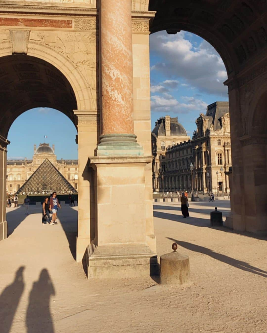 レオニー・ハンネさんのインスタグラム写真 - (レオニー・ハンネInstagram)「Paris moments - Swipe for food 🤗 Anzeige/Tag #paris」7月23日 1時09分 - leoniehanne