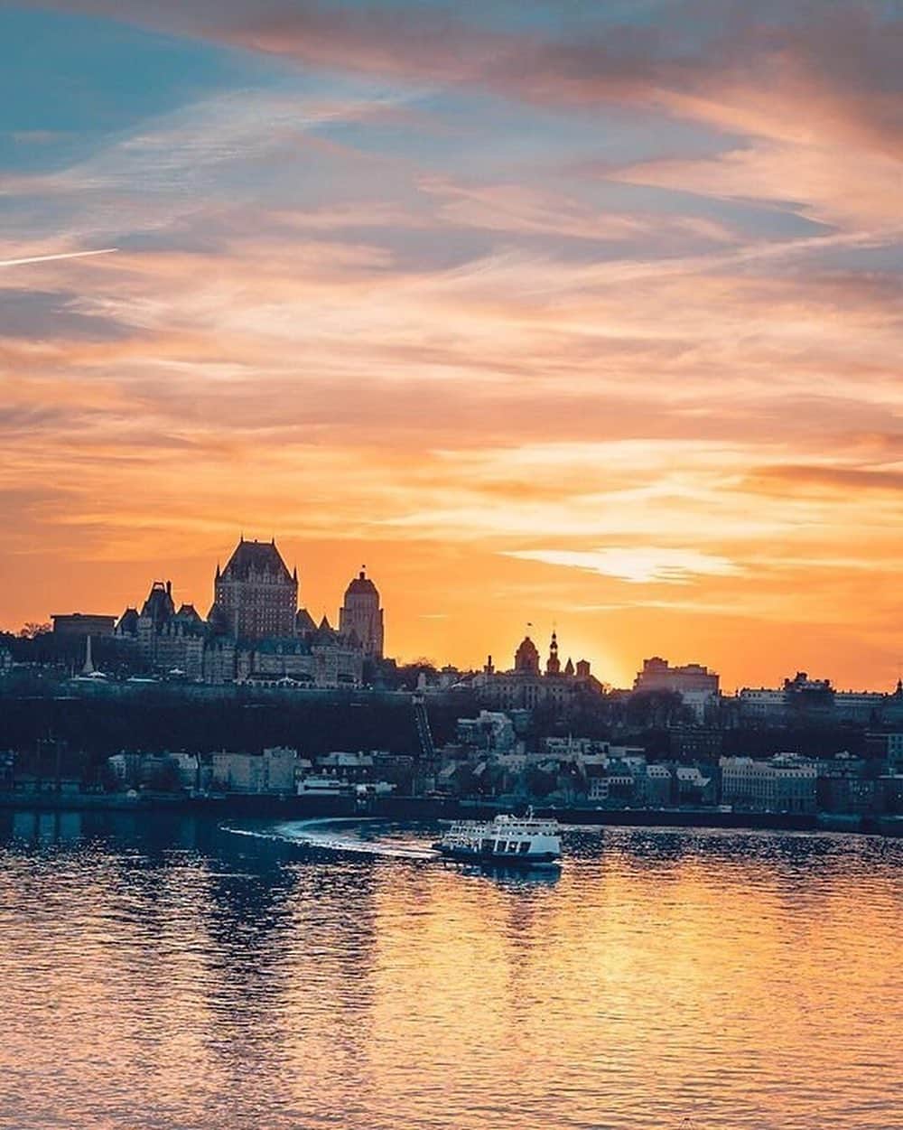 Explore Canadaさんのインスタグラム写真 - (Explore CanadaInstagram)「Today's #CanadaSpotlight is on @quebeccite!⁠⠀ ⁠⠀ There are many reasons to love Quebec City, from the quaint cobbled streets of Old Quebec, to the culinary and cultural experiences and the vibrant city life. Here are some of our favourite highlights:⁠⠀ ⁠⠀ ❤️ It was recently named Best City in Canada by @travelandleisure readers for the fifth year in a row!⁠⠀ 💜 The Château Frontenac, featured in the third slide, is an international icon and the most photographed hotel in the world.⁠⠀ 💚Old Quebec is a UNESCO World Heritage Site and Place Royale is the oldest French establishment in North America. Here, you can find beautiful architecture, bistros and artisanal boutiques to lose yourself in.⁠⠀ 💛 Winter is one of the best seasons to enjoy Quebec City - attractions include a huge toboggan slide, an ice hotel and the Quebec Winter Carnival.⁠⠀ ⁠⠀ Head on over to @quebeccite for more picturesque photo, and share your own shots of beautiful Quebec City using #quebeccite!⁠⠀ ⁠⠀ #ExploreCanadaFromHome #ForGlowingHearts⁠⠀ ⁠⠀ 📷: ⁠⠀ ⁠⠀ 1&2. @manucoveney ⁠⠀ 3. @lauretardif⁠⠀ 4. @charlymtl⁠⠀ 5. @vic_nkt⁠⠀ 6. @chopardphotography⁠⠀ 7. @explorecanada⁠⠀ 8. @andrea_haz⁠⠀ ⁠⠀ 📍: @quebeccite⁠⠀ ⁠⠀ #QuebecCite⁠⠀」7月23日 1時18分 - explorecanada