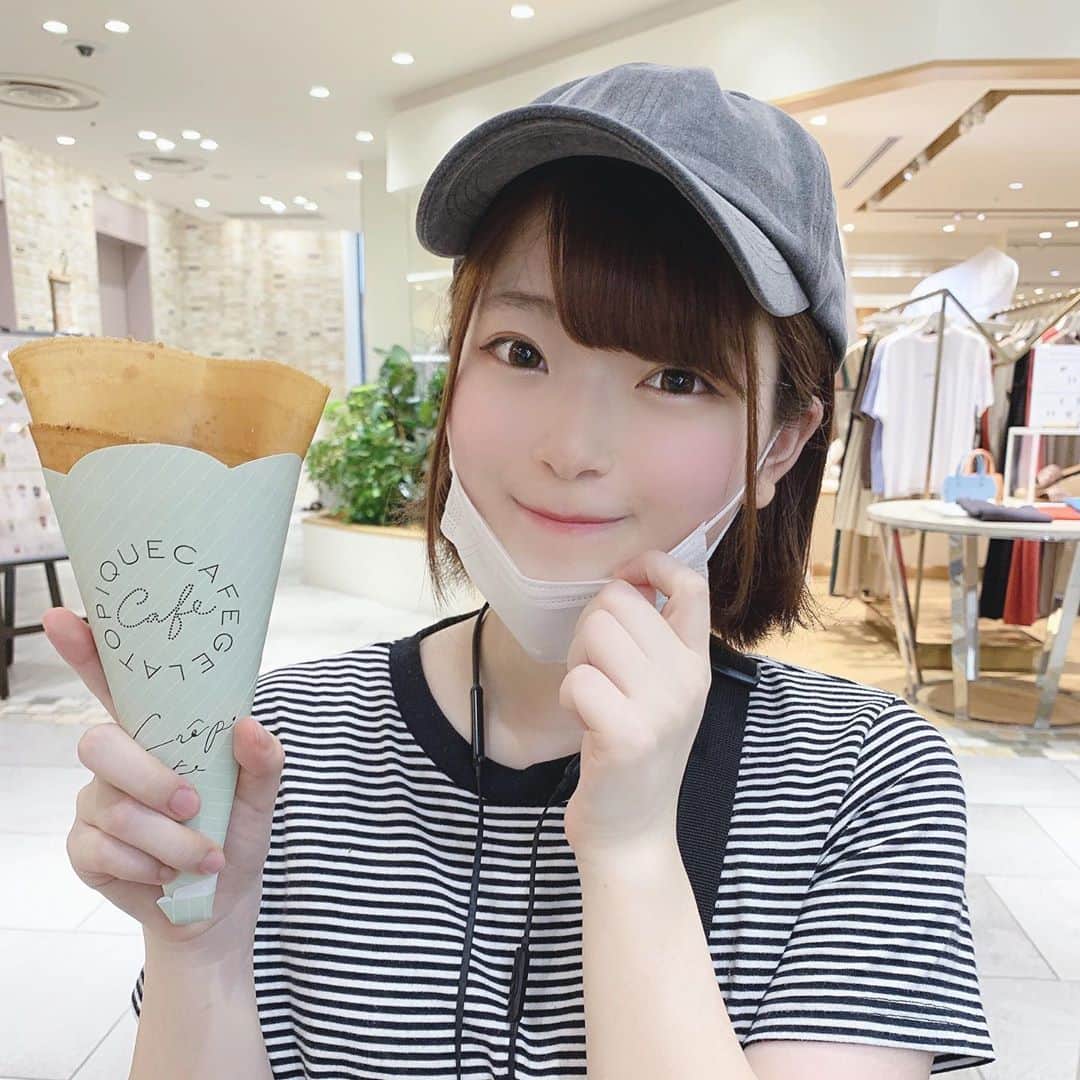 小倉月奏のインスタグラム：「❤︎ ⠀ ⌘ gelato pique cafe ⌘ ⠀ クレープ1番シンプルな味にしたけど これが一番正解な気がする♡ また食べたいくらい美味しかった‼︎ ⠀ #gelatopique #gelatopiquecafe  #ジェラピケ #ジェラピケカフェ  #クレープ #恵比寿 #カフェ ⠀ ⠀」
