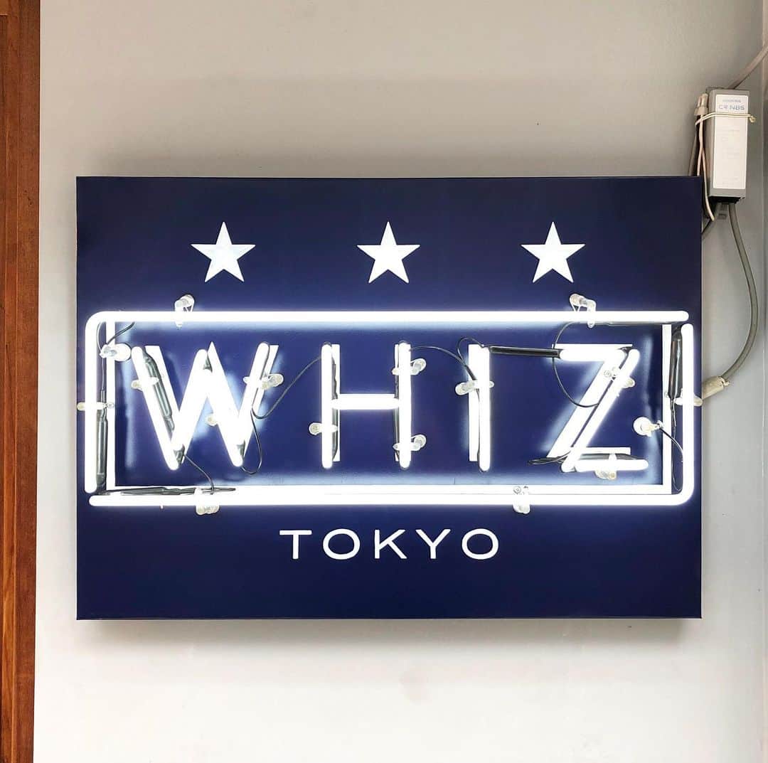 ウィズリミテッドさんのインスタグラム写真 - (ウィズリミテッドInstagram)「WHIZ TOKYOは明日7/23 . 7/24. は休まず営業いたします。 皆様のご来店心よりお待ちいたしております。 #whiz #whizlimited #authenticwearalways #whiztokyo #lumptokyo #harajuku #tokyo」7月22日 17時57分 - whiz_limited