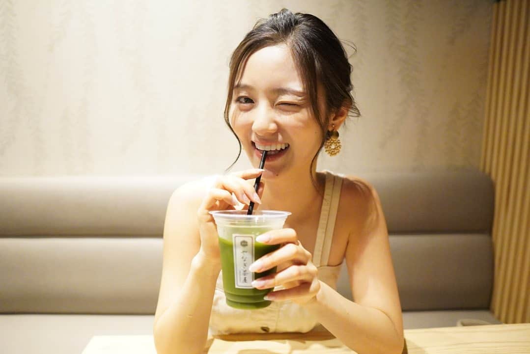 濱崎麻莉亜さんのインスタグラム写真 - (濱崎麻莉亜Instagram)「久々に浅草に来ました🌼﻿ ﻿ 抹茶づくしのカフェでひと休み💚」7月22日 18時25分 - marichan_days
