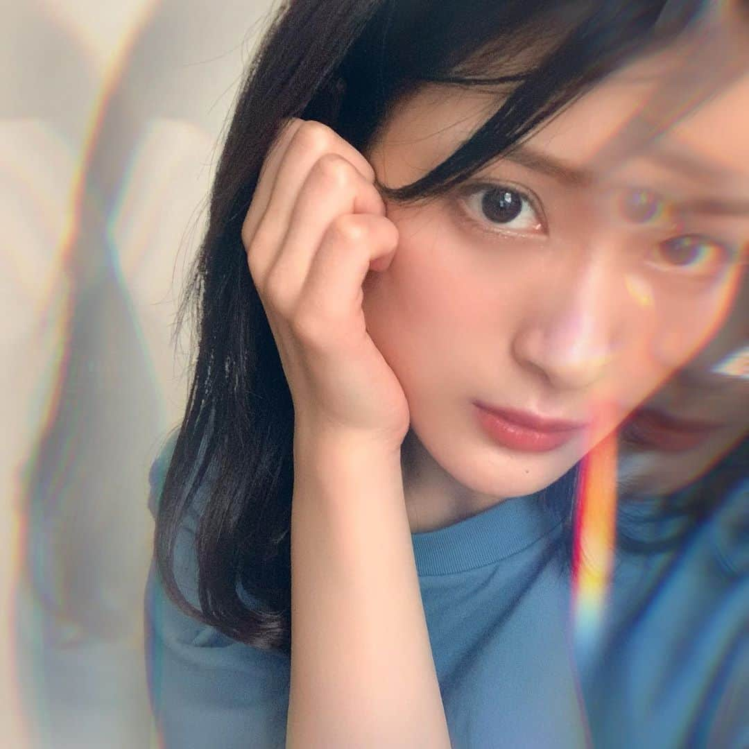 織田奈那さんのインスタグラム写真 - (織田奈那Instagram)「黒髪にしてきましたー やっぱり日本人だから黒髪落ち着くなー エクステは継続中✊  担当は @kei0926 さん💇‍♀️」7月22日 18時36分 - odanana924