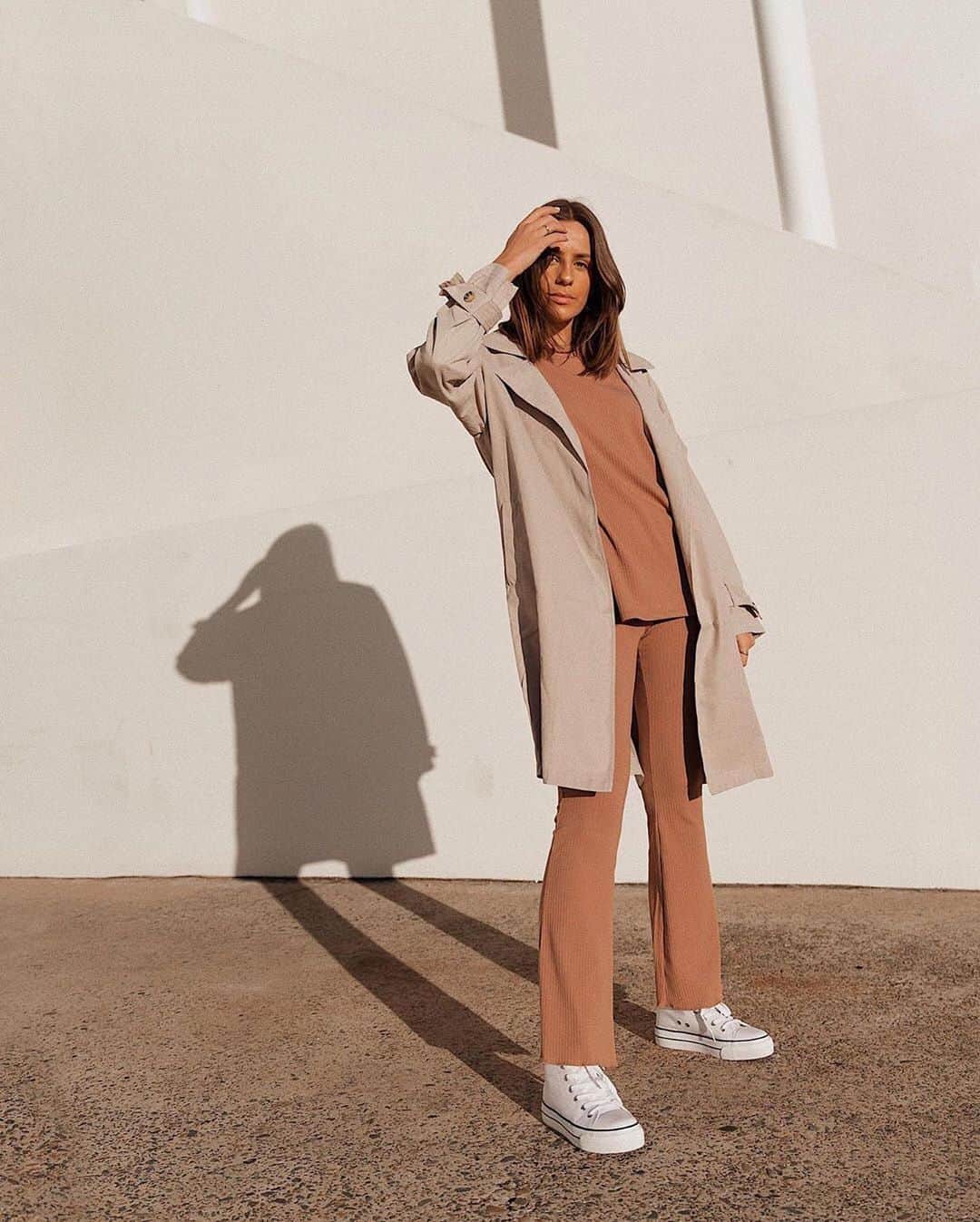COTTON ONさんのインスタグラム写真 - (COTTON ONInstagram)「If you wanna know how to pull off matching tonals, this it it 👆 #TapToShop @ashgrats #MyCottonOn」7月22日 18時55分 - cottonon