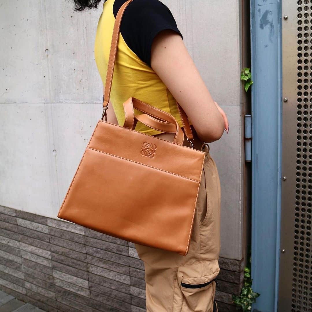 Vintage Brand Boutique AMOREのインスタグラム