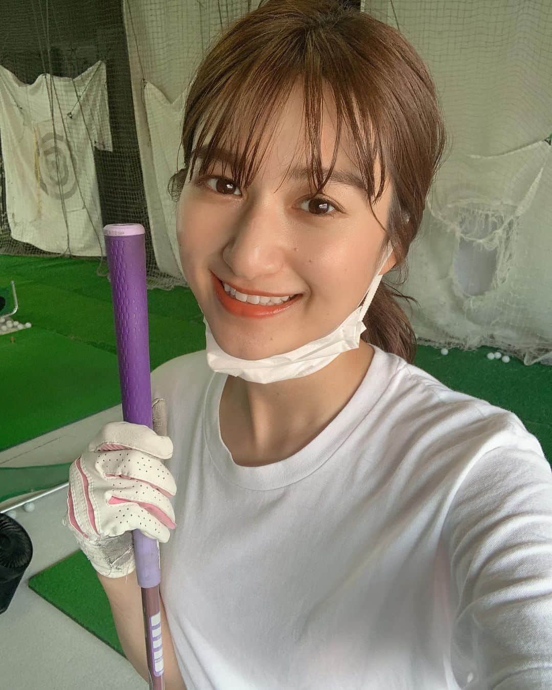 濱田よりかさんのインスタグラム写真 - (濱田よりかInstagram)「久しぶりにゴルフレッスンに行けました🏌️‍♀️🧡 . . . . .  #golf #golfstagram #golfswing #golfgirl #golflove #ゴルフ #ゴルフ女子 #ゴルフ練習 #ゴルフスイング動画 #ゴルフスイング #ゴルフ女子と繋がりたい #골프 #골프여자 #골프웨어」7月22日 19時24分 - yorika_hamada