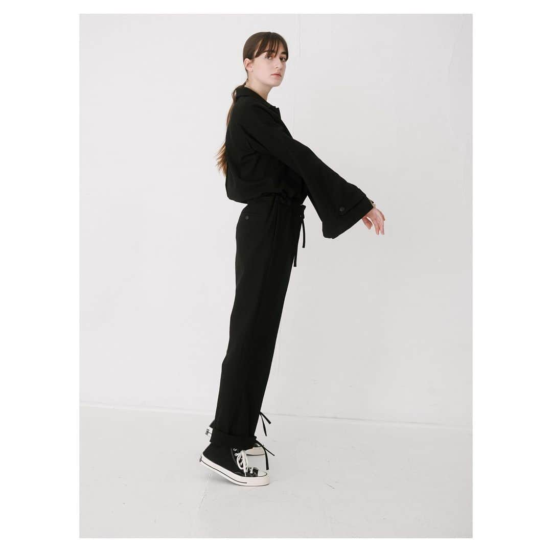 サワ タカイさんのインスタグラム写真 - (サワ タカイInstagram)「Fall/Winter 2020 Open Back Jumpsuit in Black Cotton Twill  #sawatakai #aw2020 #thread」7月22日 19時32分 - sawatakai_official