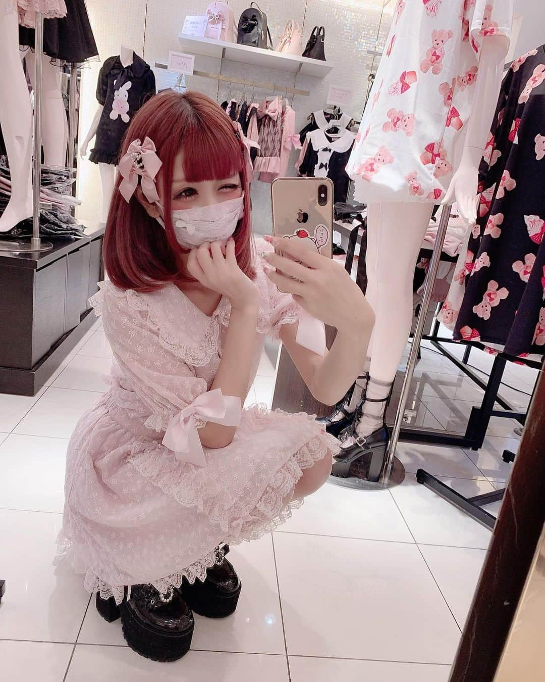 桜咲姫奈さんのインスタグラム写真 - (桜咲姫奈Instagram)「🎀ぷりめろマスク🎀 第2弾はレースにおりぼん♡ 夏用冷感ましゅくだよ₍ᐢ｡•༝•｡ᐢ₎ ¥2100(+Tax) ･ #princessmelody #プリメロ #marscoordinate #お洒落さんと繋がりたい #お洒落好きな人と繋がりたい #お洒落好き#今日のコーデ #プリメロコーデ #マーズコーデ #楽チンコーデ #プチプラコーデ #リンクコーデ #量産型 #好きな物着たい」7月22日 20時01分 - himena_ousaki