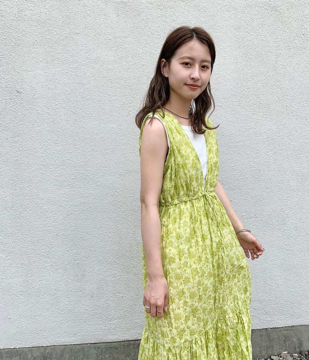 えぐっちょさんのインスタグラム写真 - (えぐっちょInstagram)「ワンピースの着まわし👗 3コーデしてみました！  Tシャツとの組み合わせが一番 自分っぽい気がする♡♡💚  #kastane #kastane名古屋 #kastane_onepiece」7月22日 21時26分 - eguccho02