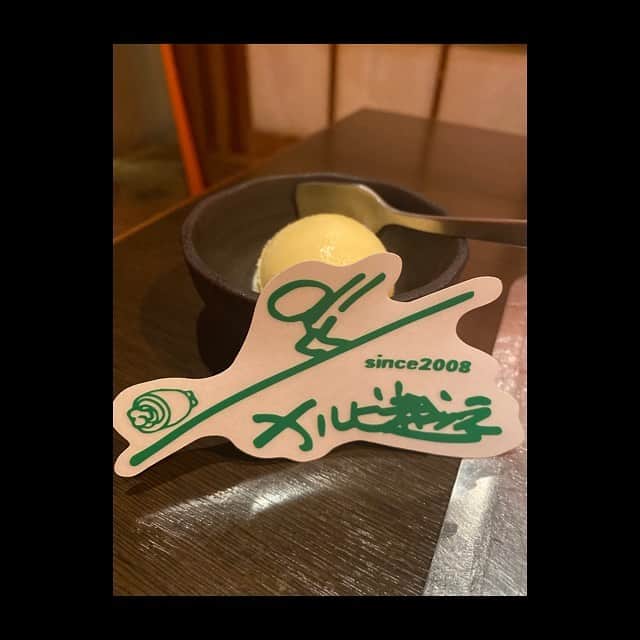 スタイヤーノ梨々菜さんのインスタグラム写真 - (スタイヤーノ梨々菜Instagram)「かなりの時差更新ですが… 7月の初めに練習ラウンドに付き合っていただき、その後にカルビ越えにいきました！ 久しぶりのお肉、美味しかったです🤤❤️ そしてかわいいおそろTシャツも😍  いつもありがとうございます🙇‍♀️ #感謝感激雨嵐 でございます🤪🤪🤪  #カルビ越え #カルビ越え発見 #fides #マブダチ」7月22日 22時13分 - ririna9911