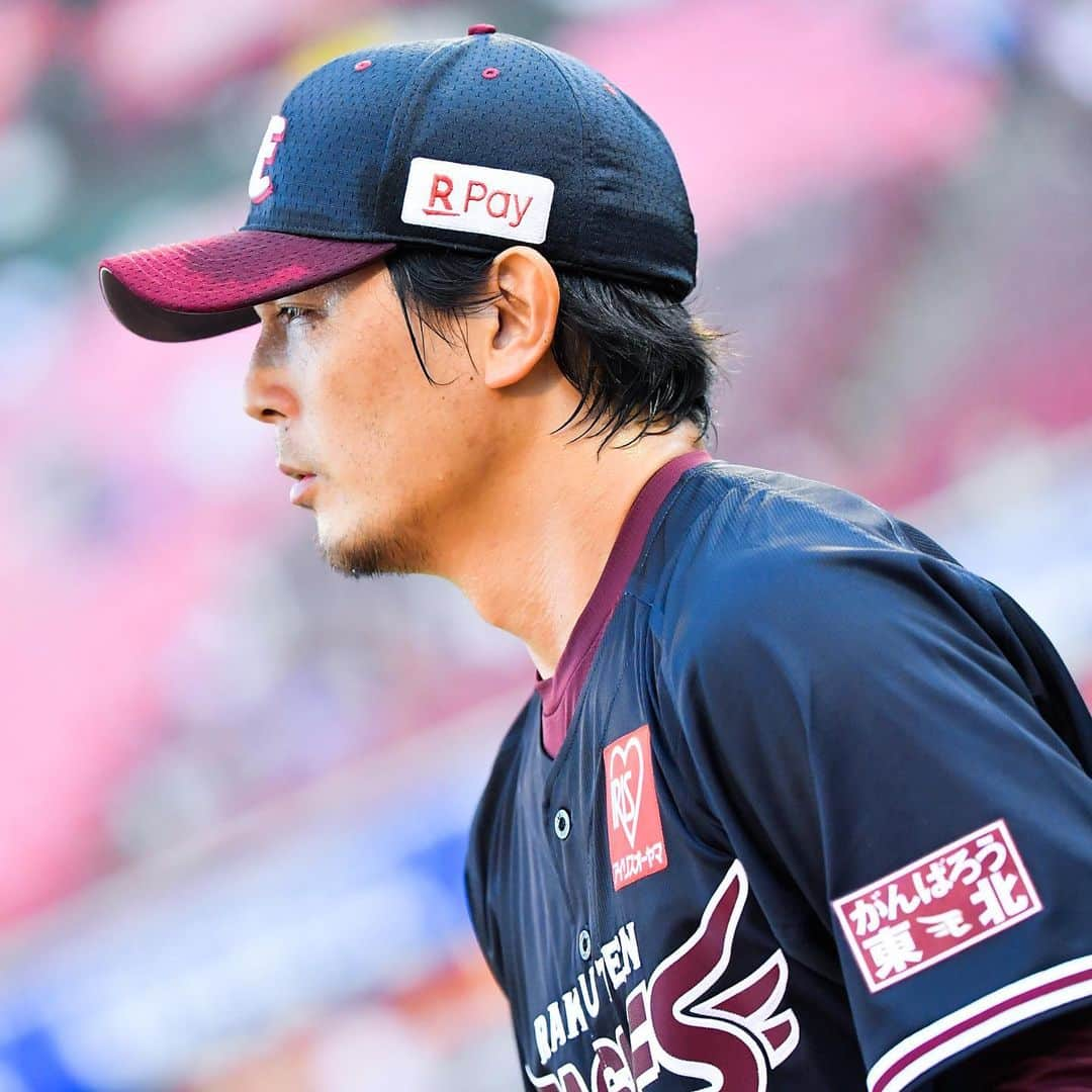 東北楽天ゴールデンイーグルスさんのインスタグラム写真 - (東北楽天ゴールデンイーグルスInstagram)「⚾️ ⚾️E 7-11 B⚾️ 序盤から得点を重ねて5点リードで8回を迎えるも まさかの大逆転を許して悔し過ぎる連敗。 先発の涌井選手は7回途中131球4安打自責点1👍🏼 打っては1点リードの2回に太田選手が1号3ラン‼️ ロメロ選手が6号ソロ💪🏼島内選手が3号ソロ👏🏼 #rakuteneagles #NOWorNEVERいまこそ #日本一の東北へ  #涌井秀章 #太田光  #ロメロ #stefenromero  #島内宏明  #写真もイープレで  #伊達の勝色」7月22日 22時20分 - rakuten_eagles