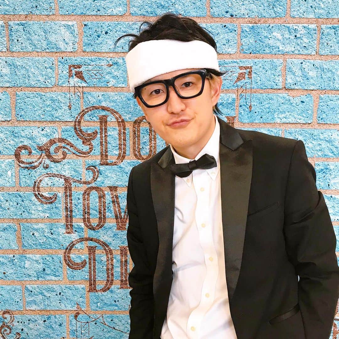 むらせさんのインスタグラム写真 - (むらせInstagram)「さて明日見てください📺👀7/23 『ダウンタウンDX』📮 . . #ダウンタウンdx  #ものまね芸人SP  #ダウンタウン さん  #ネタの時に  #緊張のあまりに  #○○さんを付けるの忘れたよ🤣  #気を張ってたんでしょうね🤓 #是非リアルタイムで👍」7月22日 22時30分 - murase_yuichi
