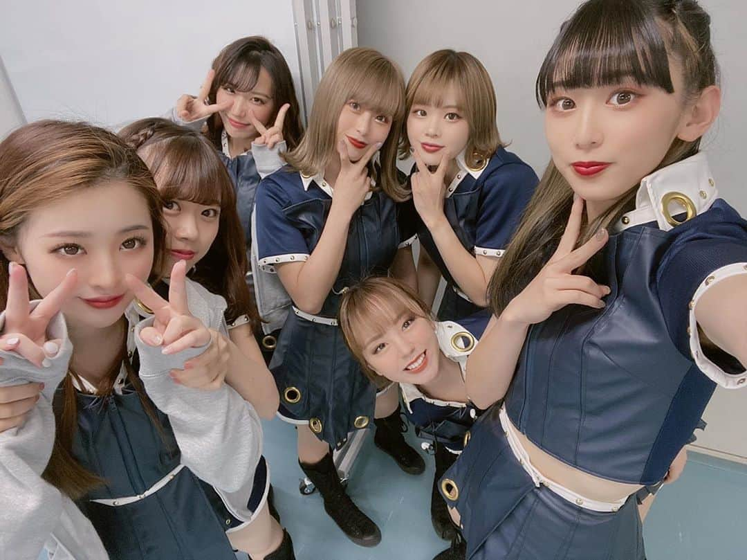 MOEKAのインスタグラム：「﻿ ﻿ 最後の追い上げ凄かったあ〜！！！﻿ ﻿ ﻿ ﻿ おりほー！﻿ ﻿ ﻿ ﻿ ﻿ ﻿  #Bs2020 #buffaloes #ORIX #bsgirls #moeka_357 #moeka #bsg #orixbuffaloes #얼짱 #좋아요그램 #일상 #패션 #코디 #일상룩 #赞 #粉我 #漂亮 #얼짱 #셀피 #한국여행 #オルチャン #얼스타그램　#카페스타그램  #ハイトーンヘア #韓国メイク #韓国ヘアー #オルチャンメイク  #おしゃれさんと繋がりたい #インナーカラー　#オルチャンヘア #タンバルモリ」