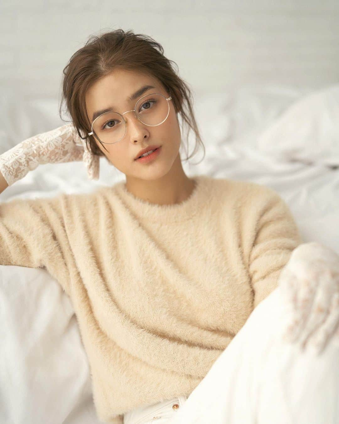 リザ・ソベラーノさんのインスタグラム写真 - (リザ・ソベラーノInstagram)「☁️」7月22日 22時46分 - lizasoberano