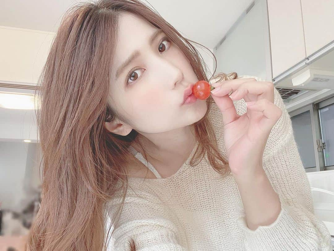 藍澤慶子さんのインスタグラム写真 - (藍澤慶子Instagram)「キングオブコント2020だめだったーーー( •́ .̫ •̀ )これは、悔しい！！笑 応援してくださった皆様ありがとね♡ #女優も自画撮り #アラサー女優 #アラサー女子 #japanese #actress #model #写真と関係ない話 #キングオブコント2020 #0.5mm #悔しい #こう見えて #負けず嫌い #笑 #プチトマト #ミニトマト #photo #photobook #写真好きな人と繋がりたい #けぴ」7月22日 23時15分 - kepiko928