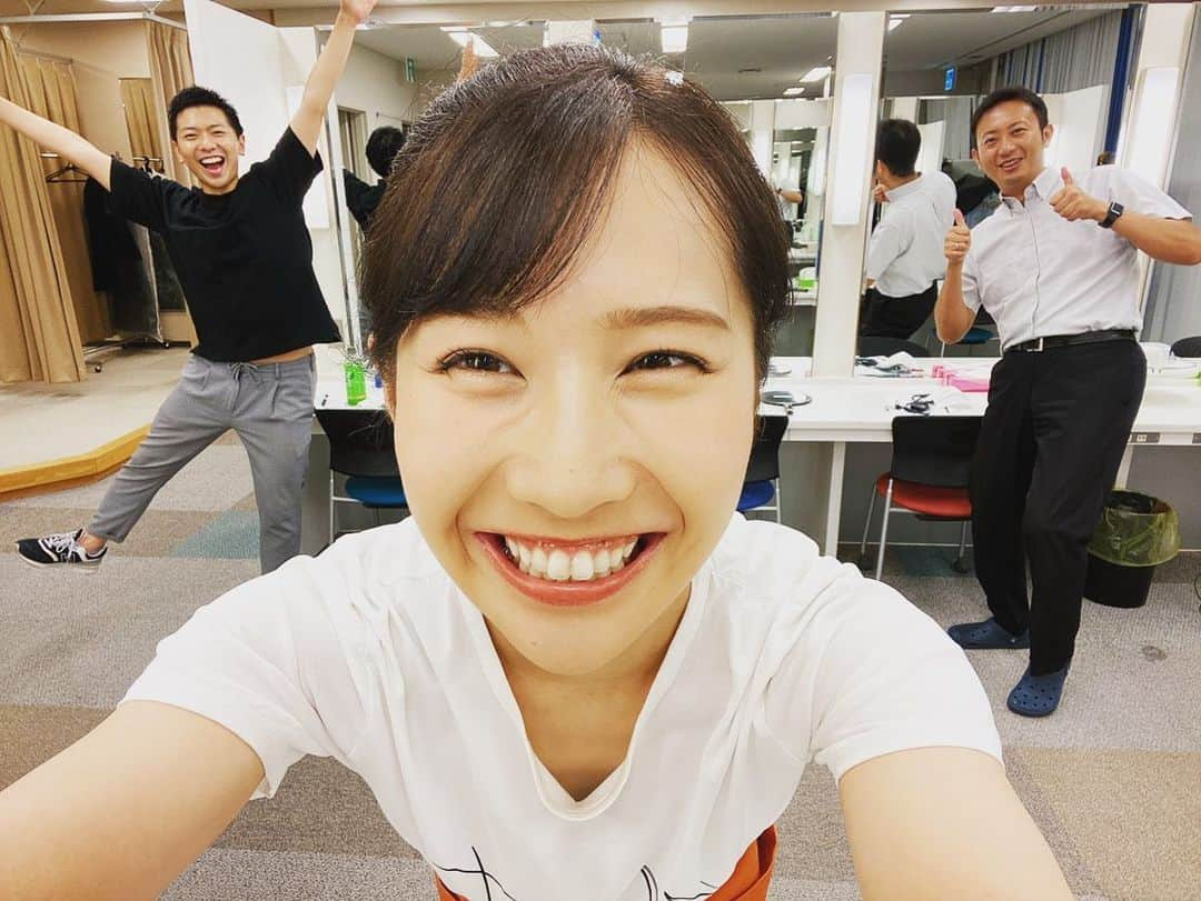 倉橋友和さんのインスタグラム写真 - (倉橋友和Instagram)「笑顔が輝く20代、躍動感ある30代、ポーズに戸惑う40代…😅今週水&木曜日のアップ！のスタジオは、この3人でお送りします🎤 #メーテレアップ #アップは午後3時40分から #アップの特集は午後6時15分から #アナウンサー #鈴木しおり #星恭博 #石神愛子 #上坂嵩 #島津咲苗 #倉橋友和 #気象予報士 #山田修作 #冨永幸」7月22日 23時34分 - nbn_kurahashi