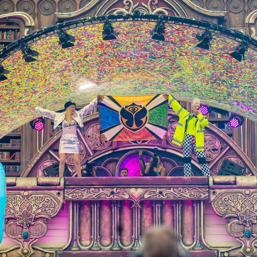 NERVOさんのインスタグラム写真 - (NERVOInstagram)「Hey Tomorrowlanders!! Join us on the MAINSTAGE to experience the never before digital edition of @tomorrowland 2020 ➡️➡️🔥🔥 looks majestic doesn’t it?! 😍 We are on this ❗️Saturday, July 25th at 20:00 CEST❗️ Tickets: tickets.aroundtheworld.tomorrowland.com」7月22日 23時51分 - nervomusic