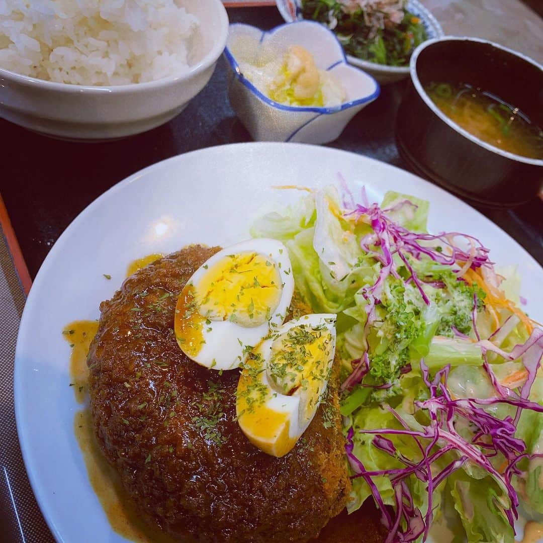 HIROさんのインスタグラム写真 - (HIROInstagram)「今日も美味い日替わりランチ😋😋😋 #テレビ和歌山敷地内  #喫茶店  #ミンチカツ  #美味い  #日替わり  #日替わりランチ  #ランチ  #昼ごはん  #和歌山ランチ」7月22日 23時52分 - hiro19770420